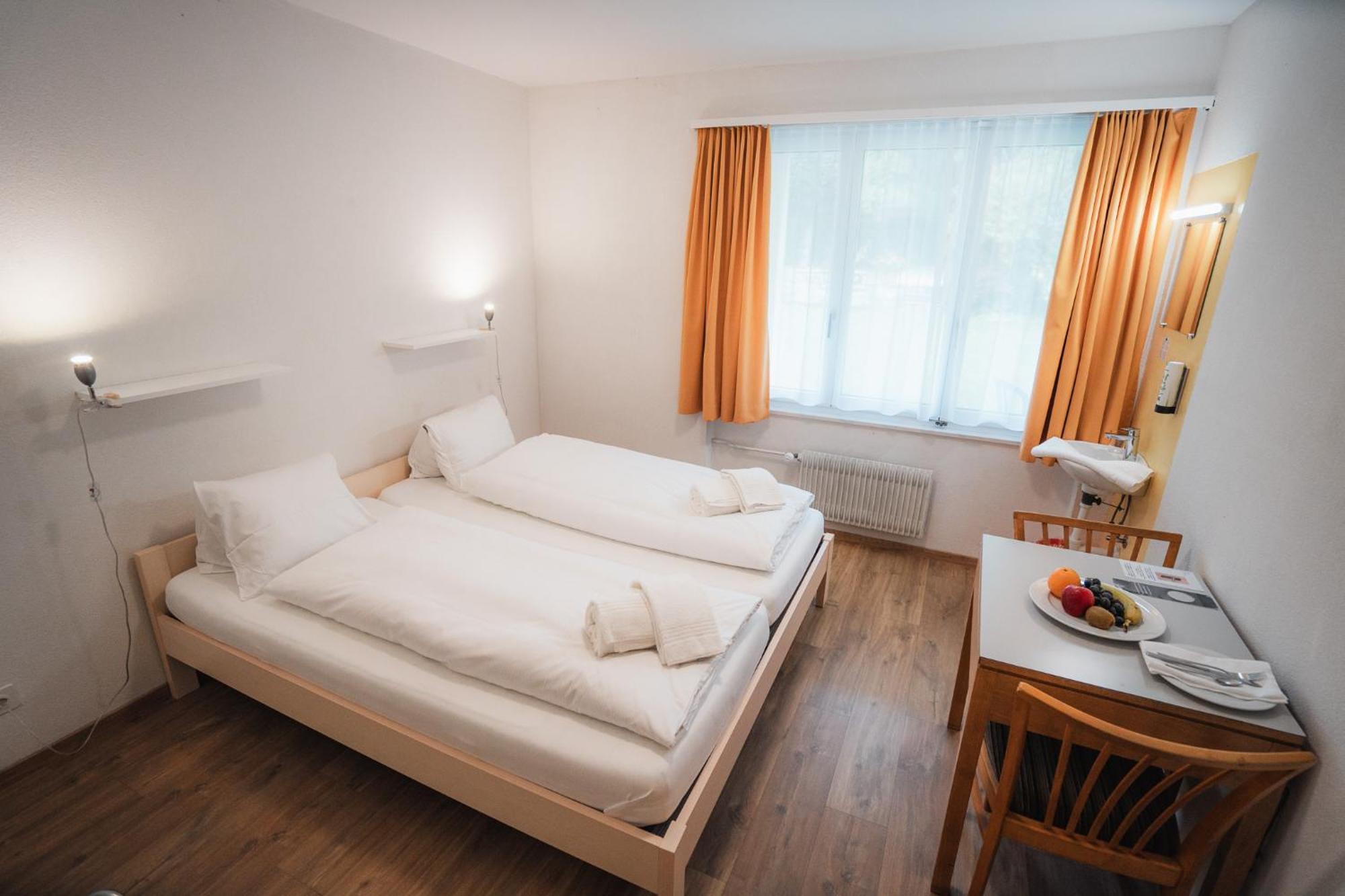 B&B Haus Schoenstatt Contactless- Check-In บริก ภายนอก รูปภาพ